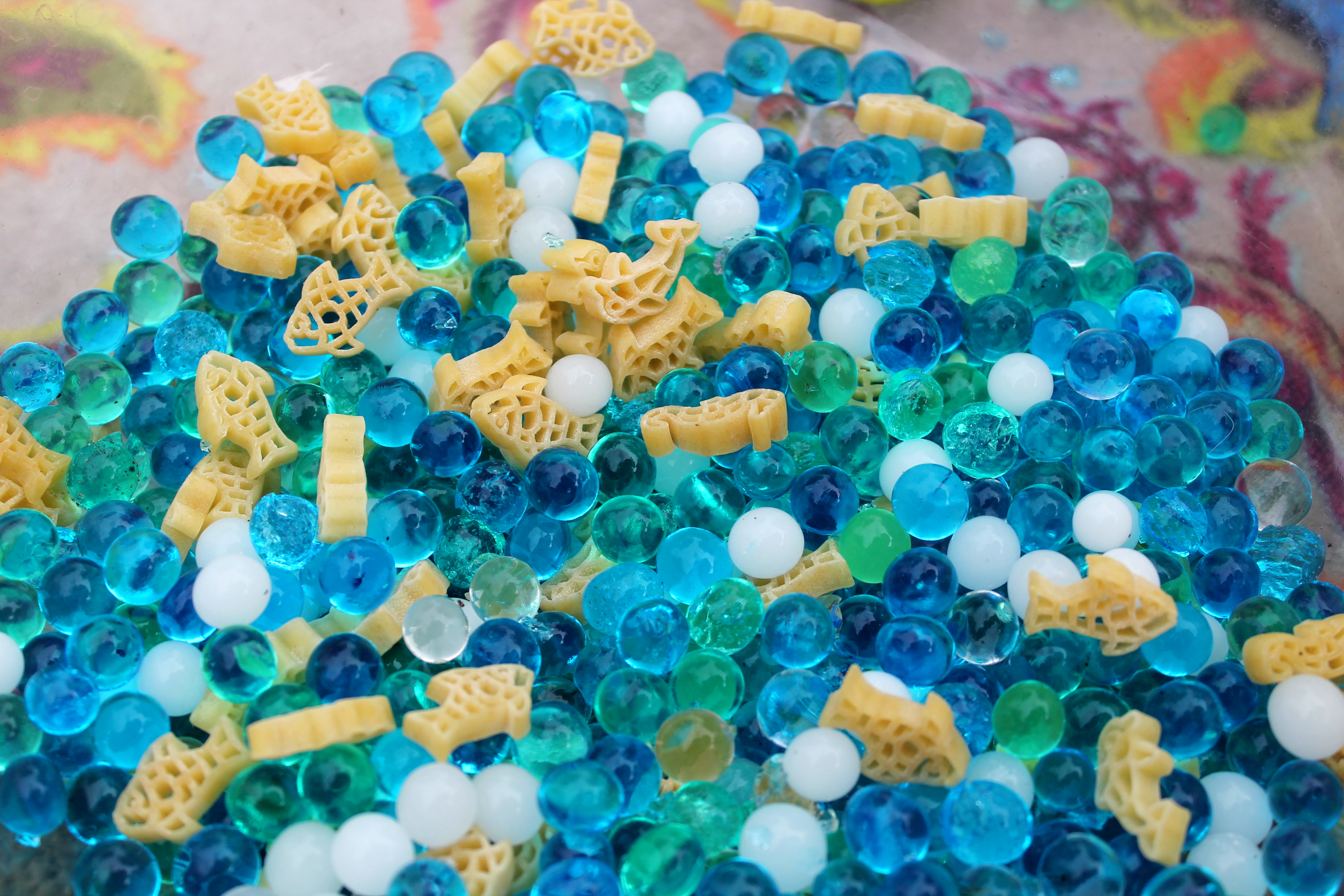 10 Awesome Sensory Bins to Create this Summer